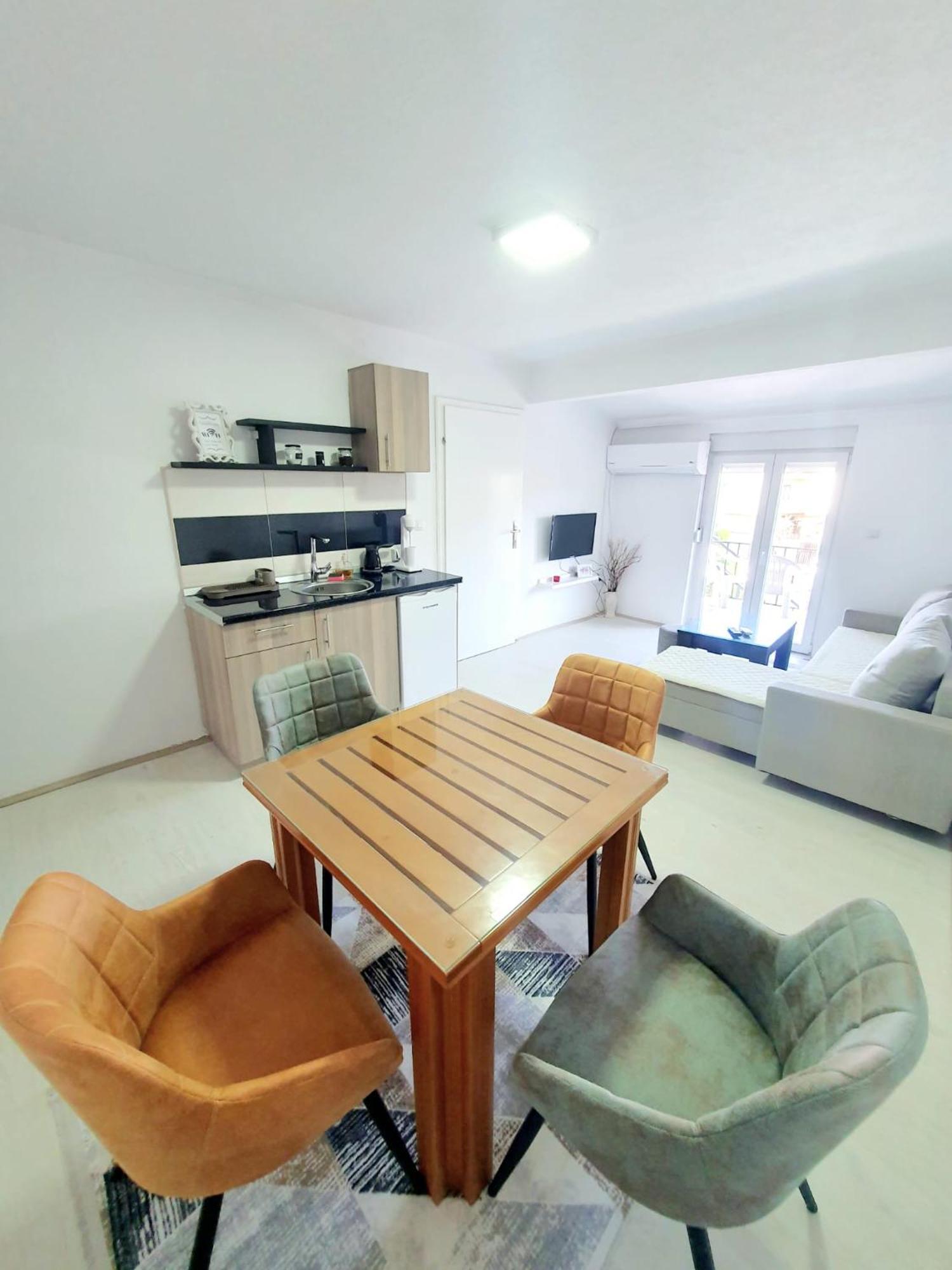 גבגלייה Eftimija Apartments מראה חיצוני תמונה