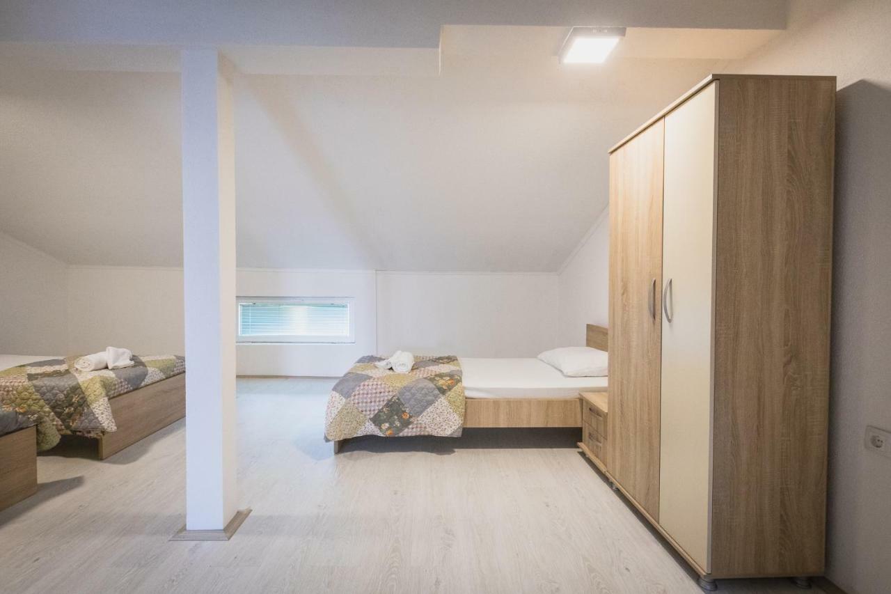 גבגלייה Eftimija Apartments מראה חיצוני תמונה